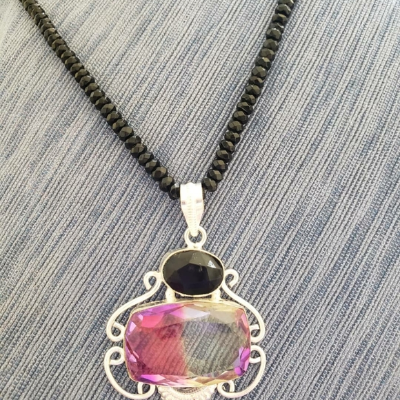 Necklace tourmaline pendant, silver, onyx strand. - Picture 6 of 8